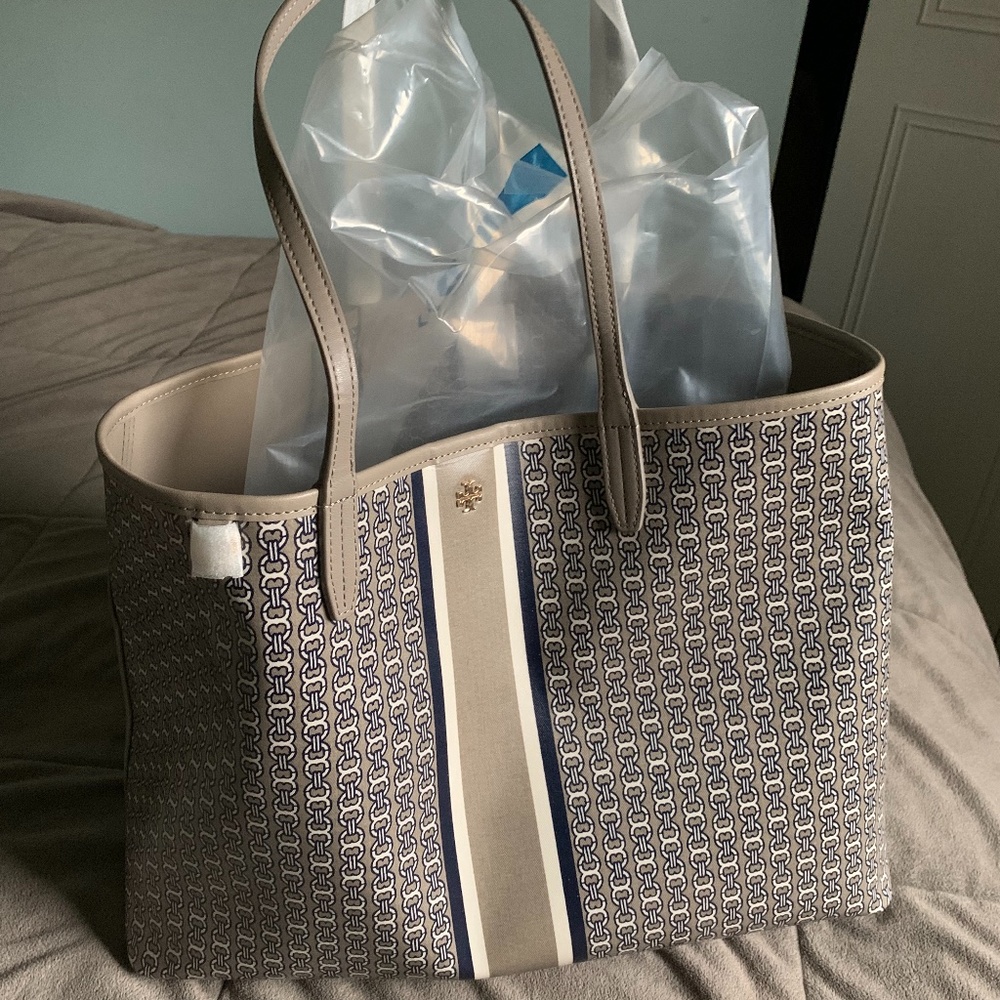 Tori Burch Gemini Link Tote